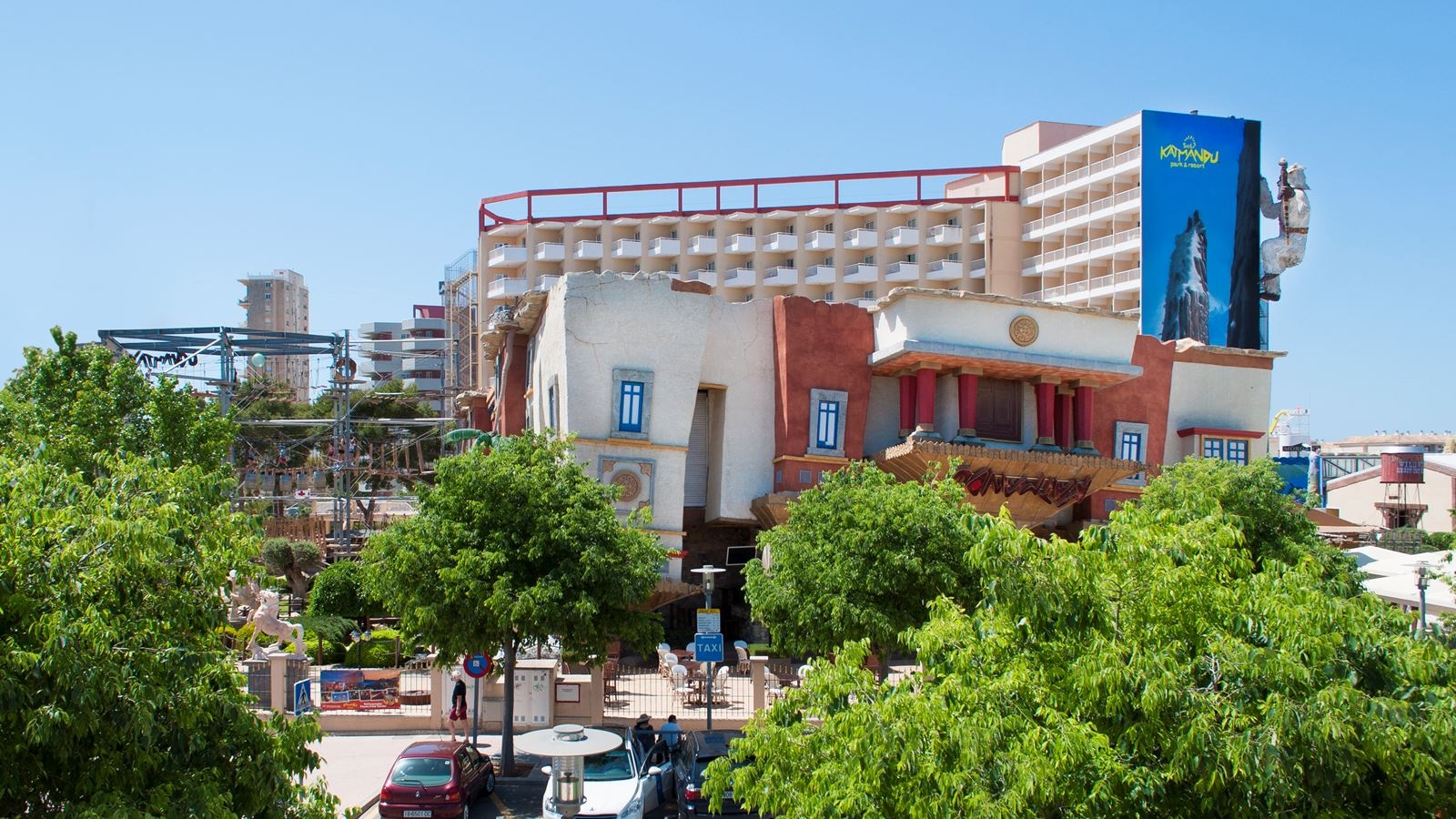 general-main-building