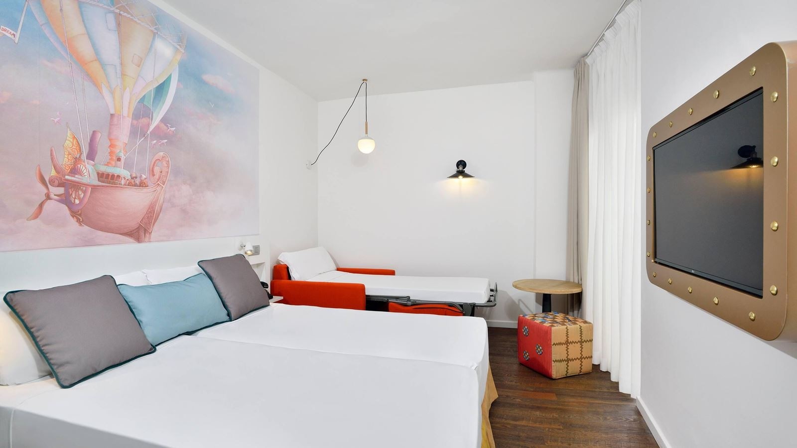 rooms-double-superior-katmandu-room