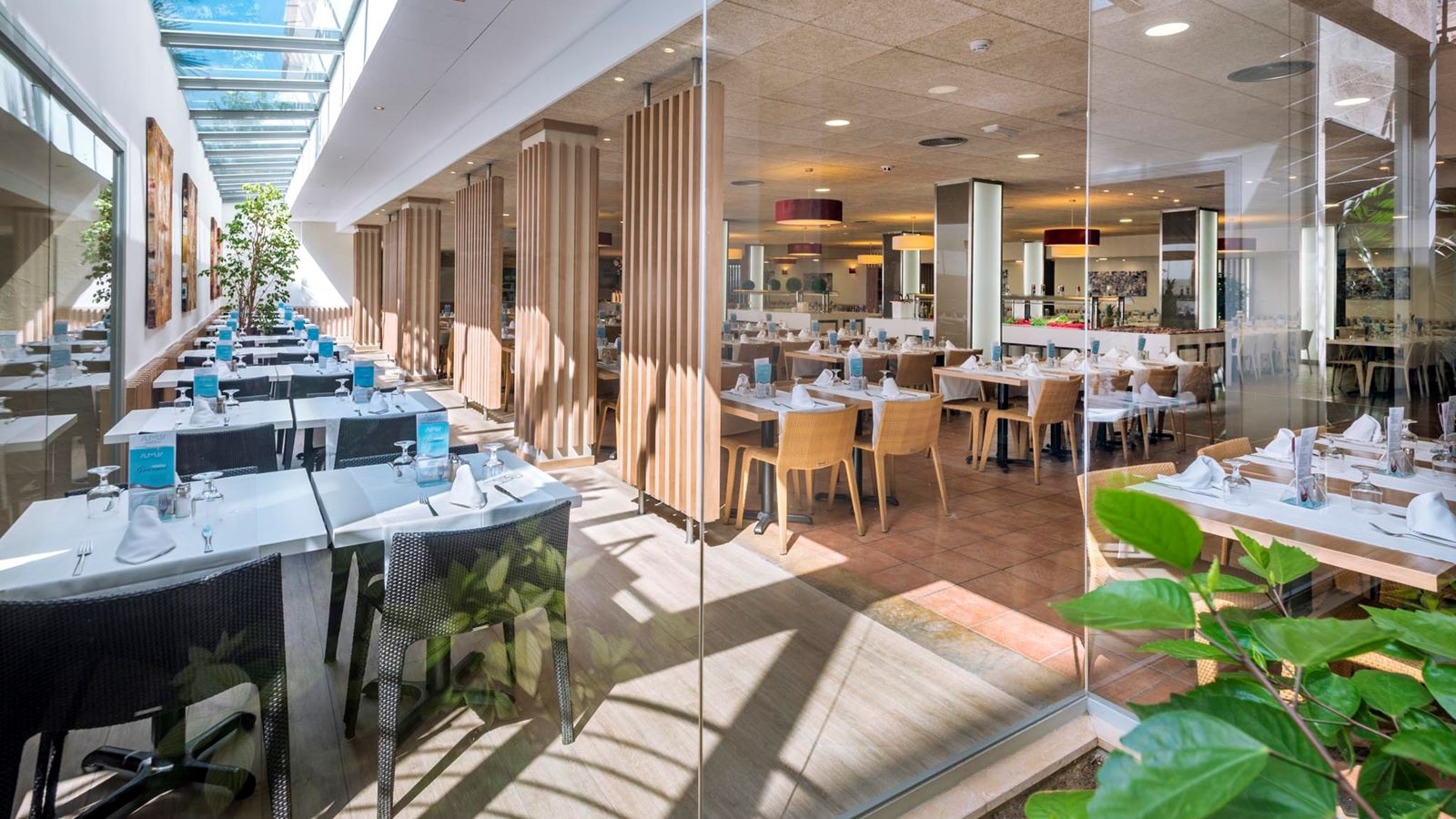 restaurants-restaurants