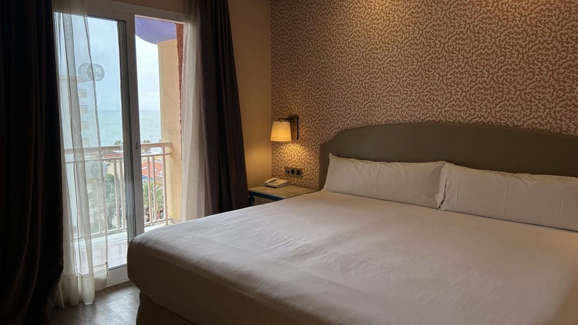 rooms-sea-view-room-balcony-or-terrace