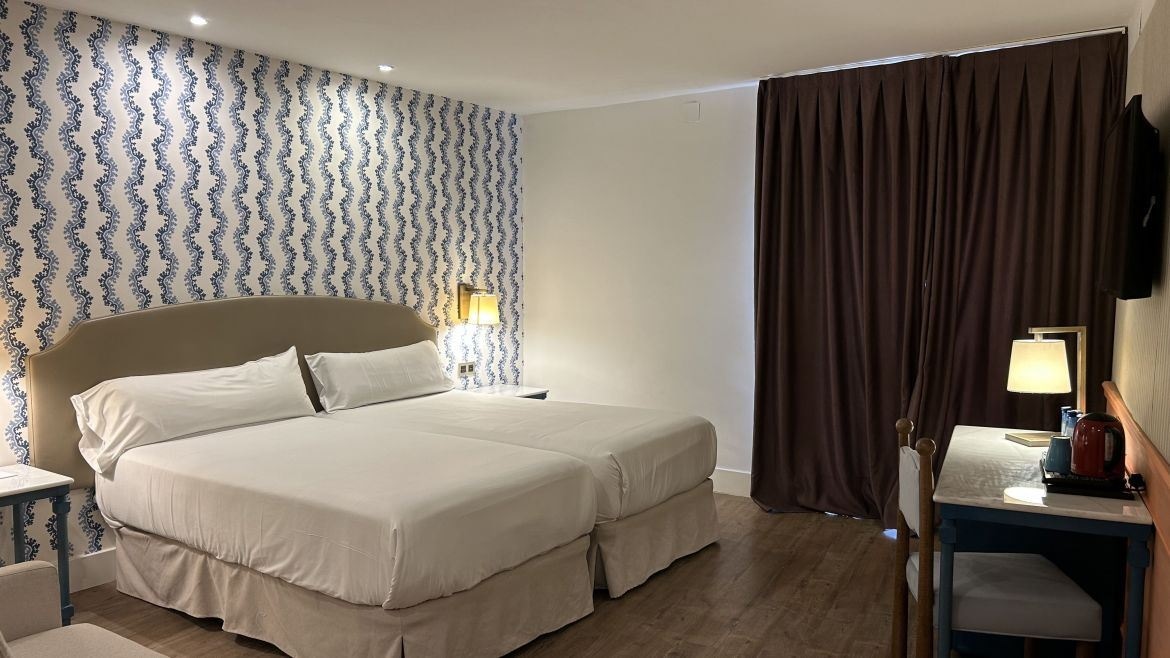 rooms-standard-room-without-balcony