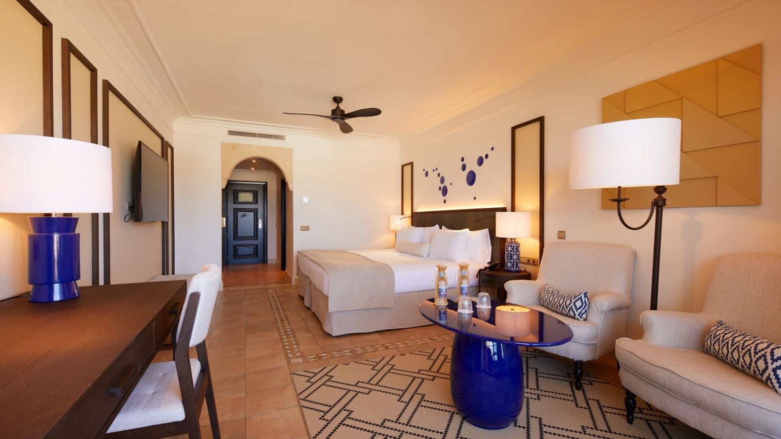 rooms-junior-suite-balcony-or-terrace