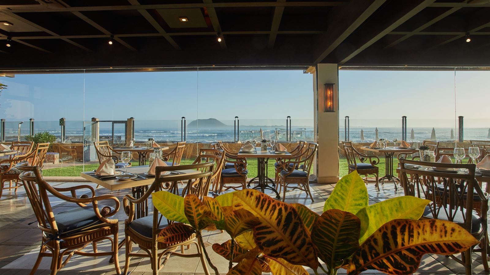 restaurants-seaside-grill