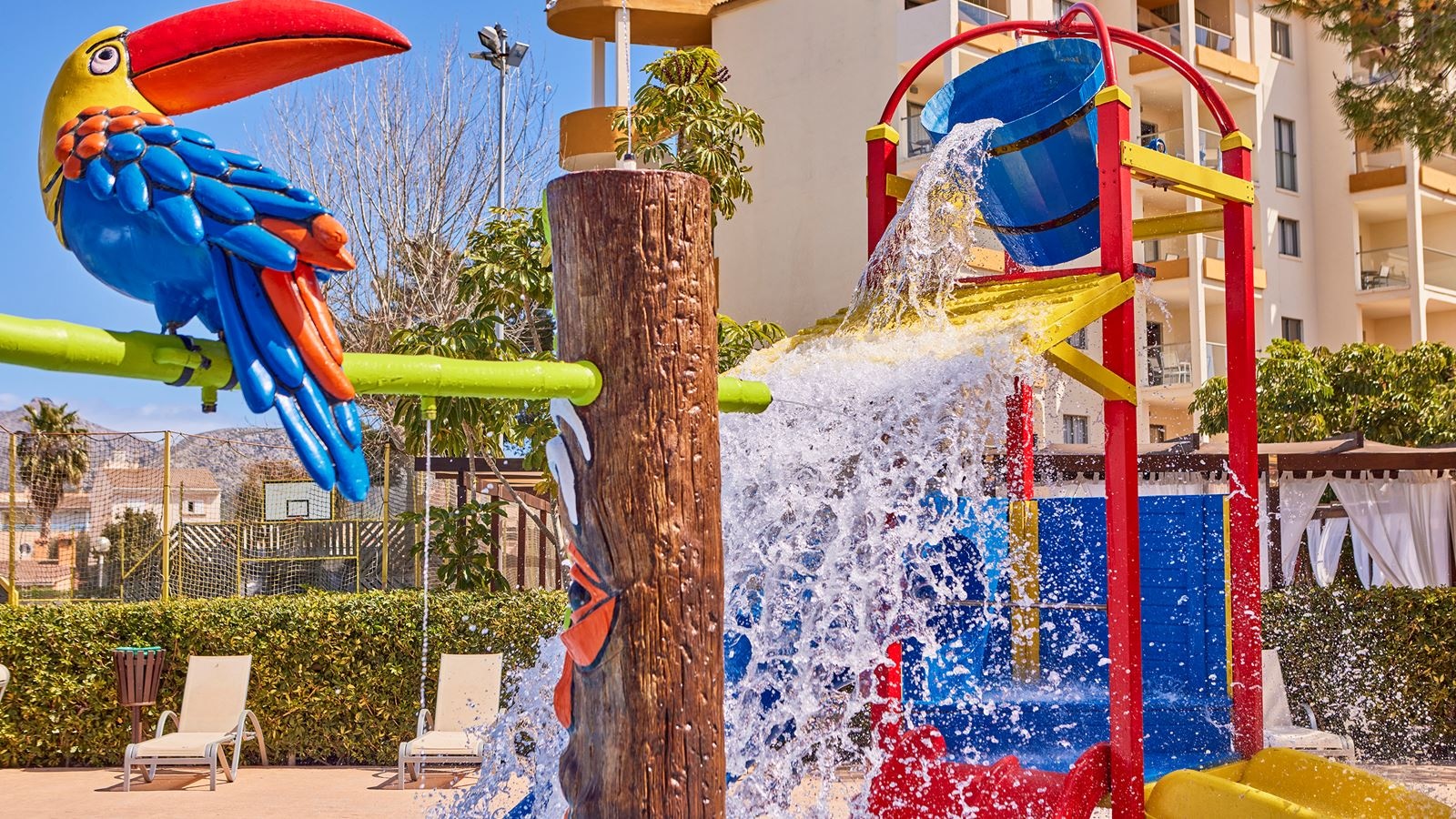 pools-outdoor-childrens-pool