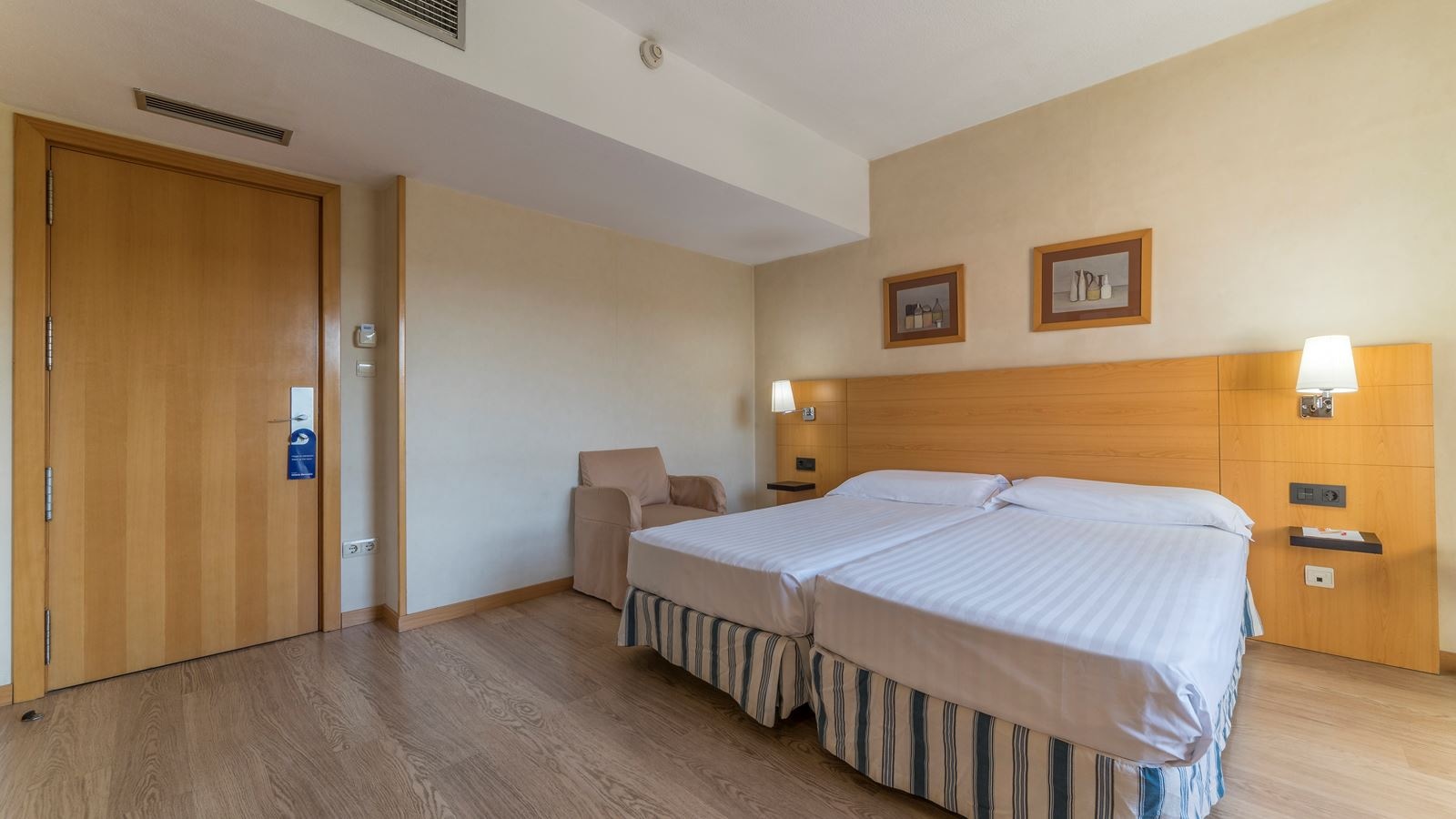 rooms-room-run-of-house