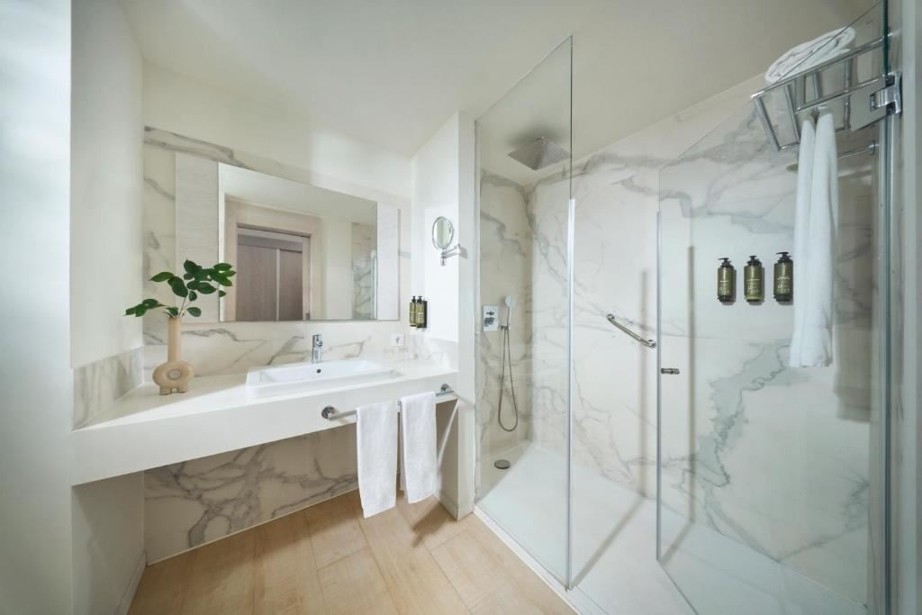 rooms-double-room