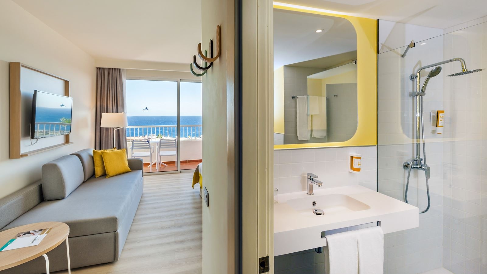 rooms-dst-double-standard-balcony