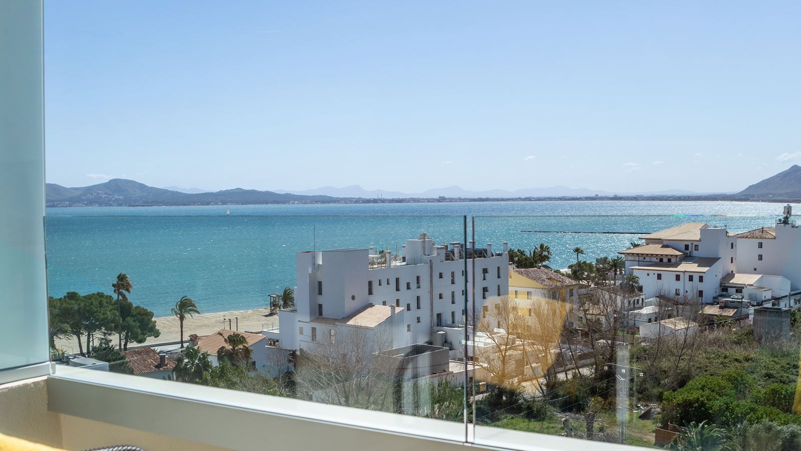 rooms-double-or-twin-sea-view