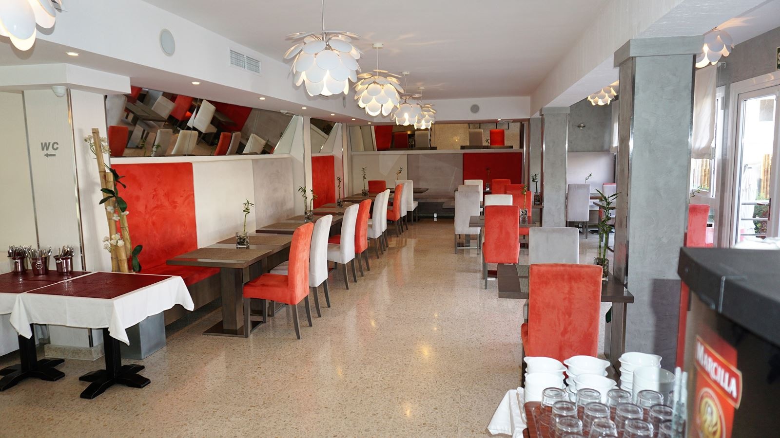 restaurants-restaurants
