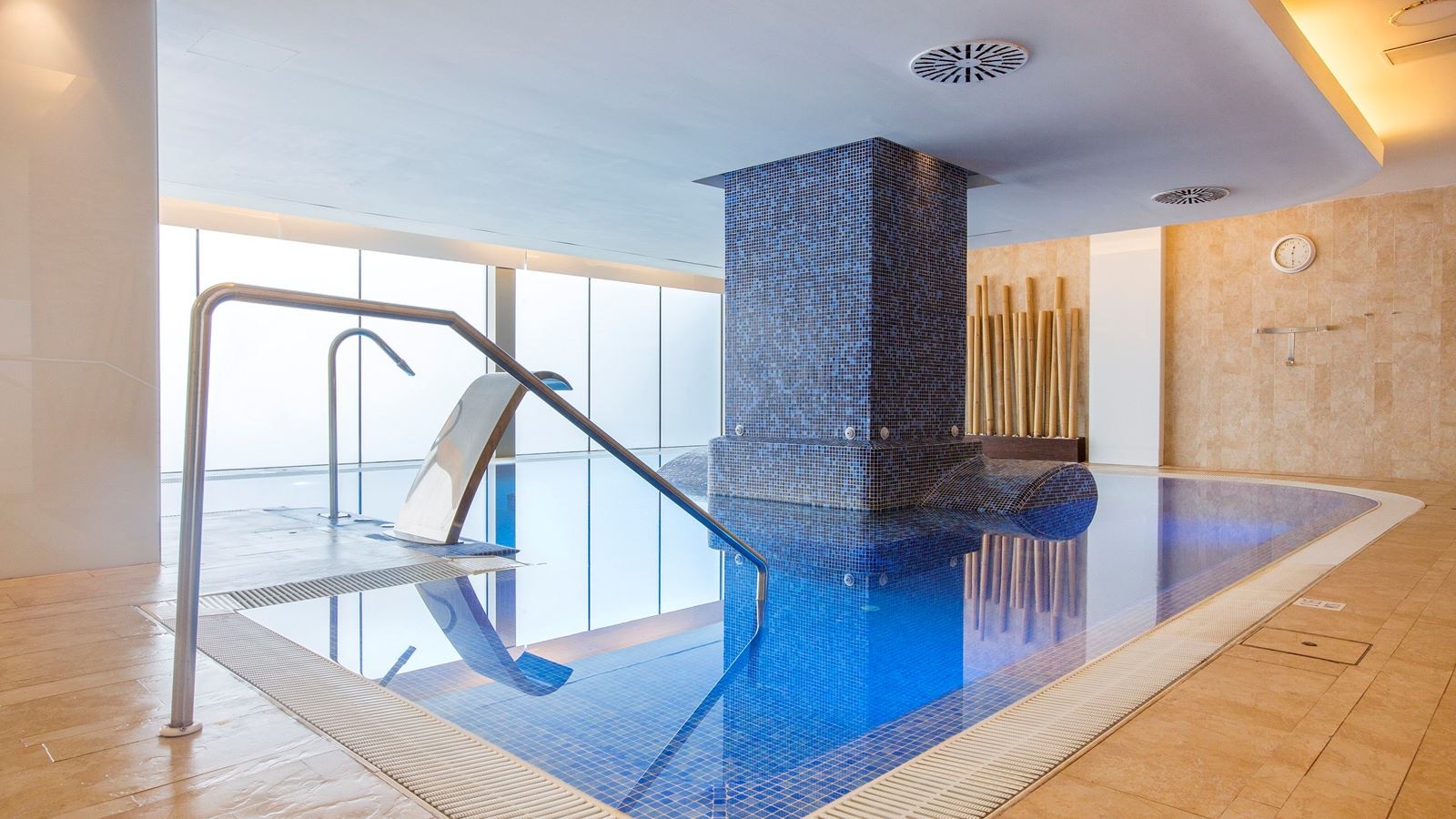 pools-indoor-pool