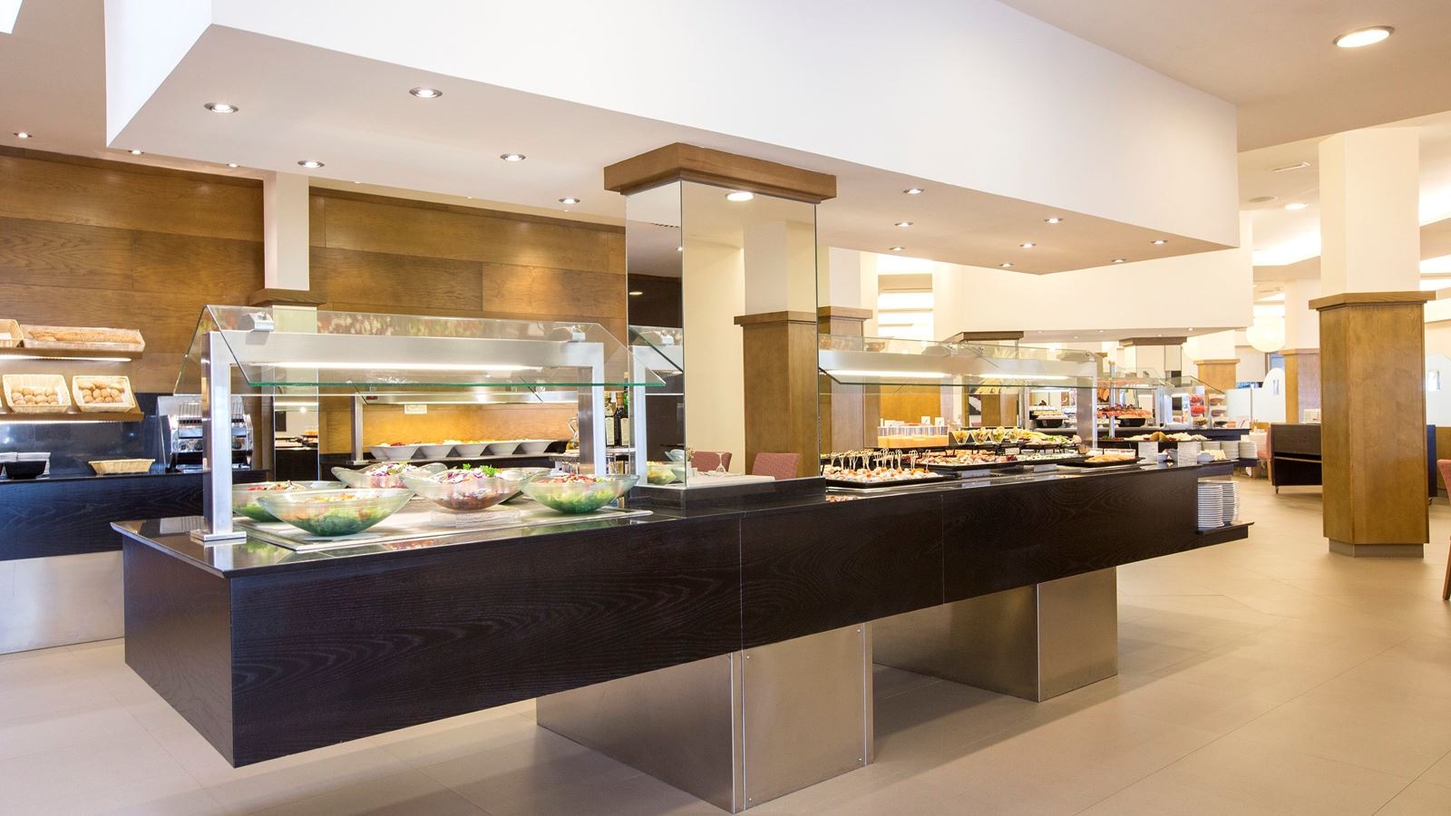 restaurants-main-restaurant