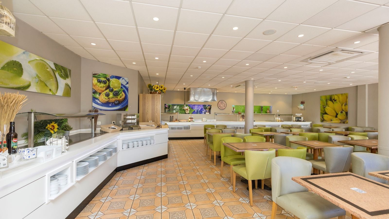 restaurants-restaurant