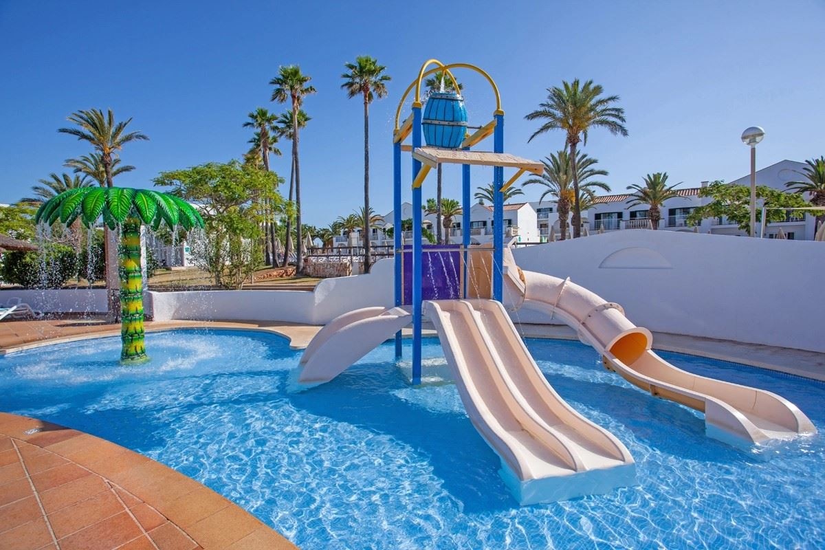 pools-outdoor-childrens-pool