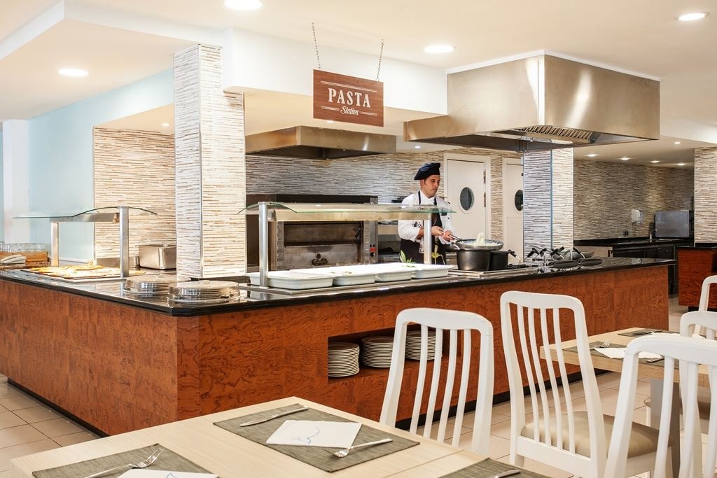 restaurants-restaurants