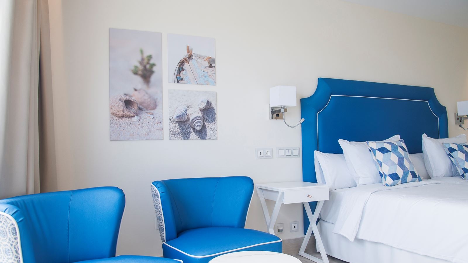 rooms-double-standard-room-balcony-or-terrace