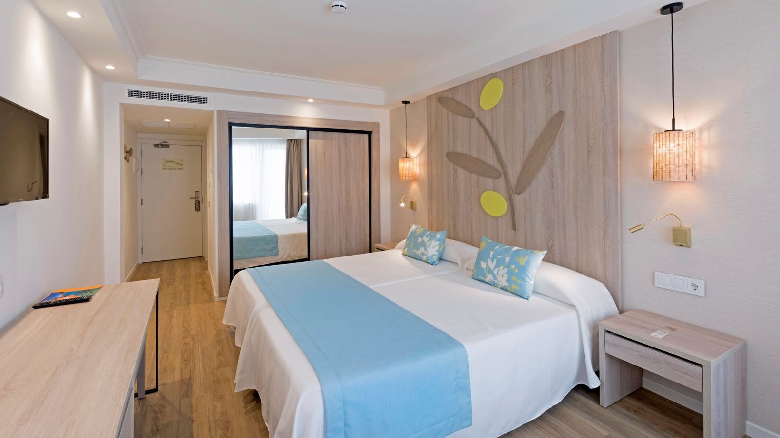 rooms-double-room