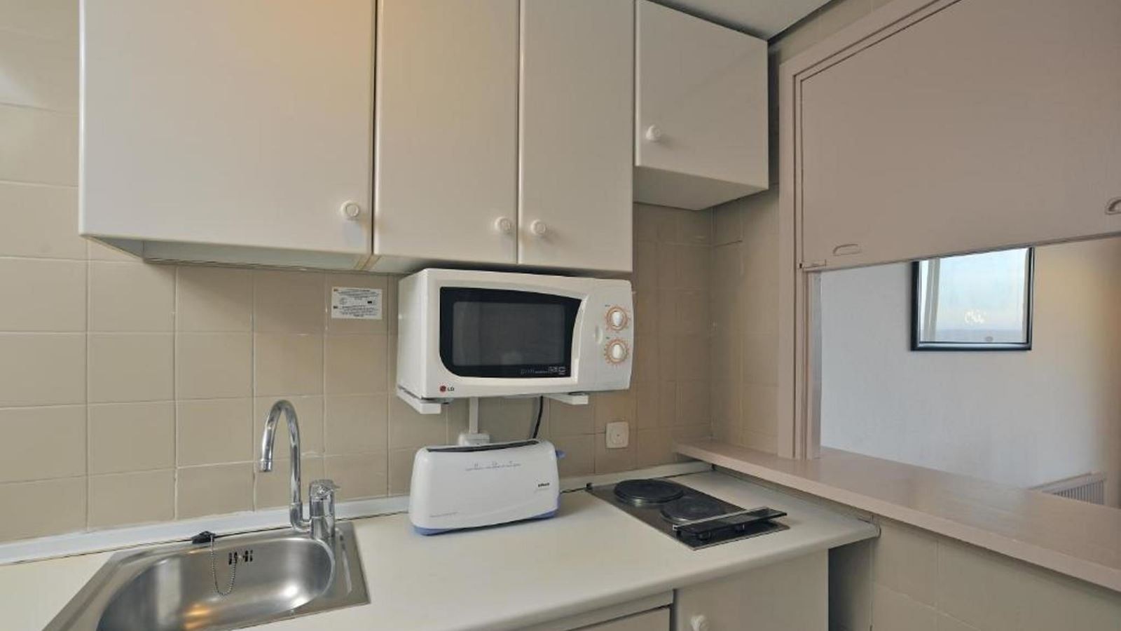 rooms-1-bedroom-standard-apartment