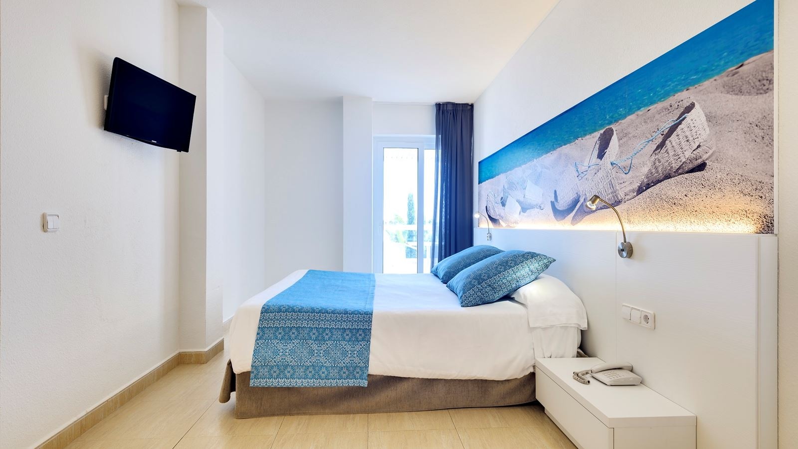 rooms-double-balcony-or-terrace