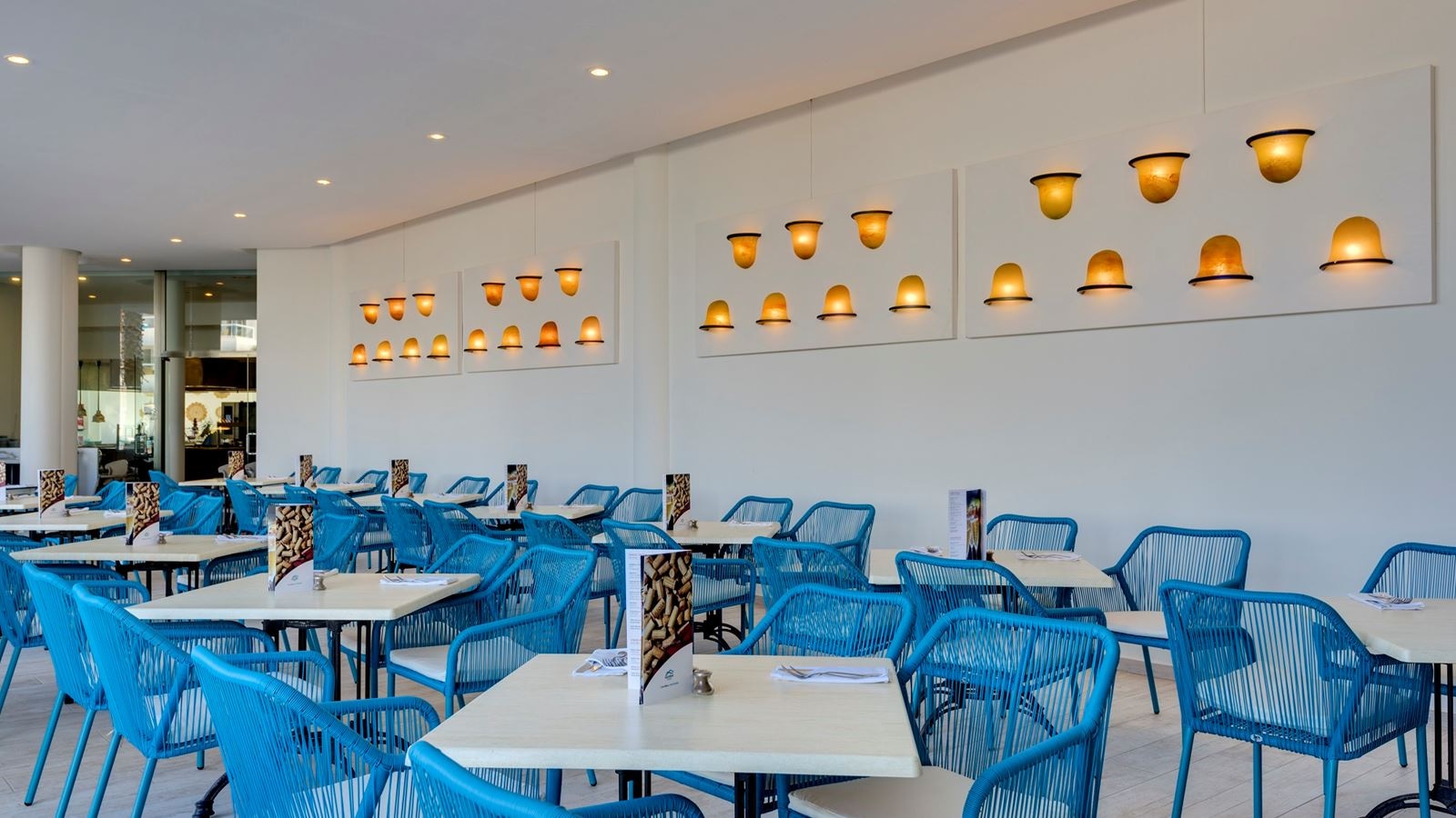 restaurants-main-restaurant