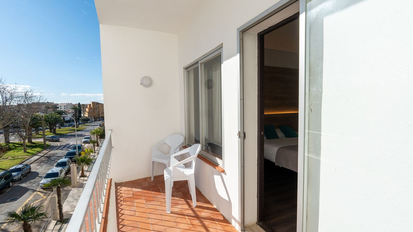 rooms-quadruple-superior-room