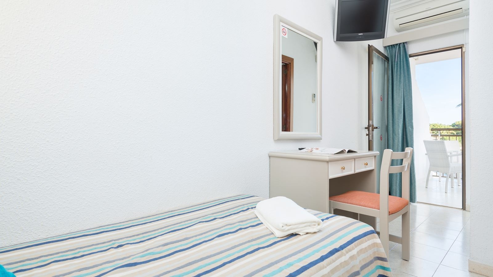 rooms-junior-suite-standard