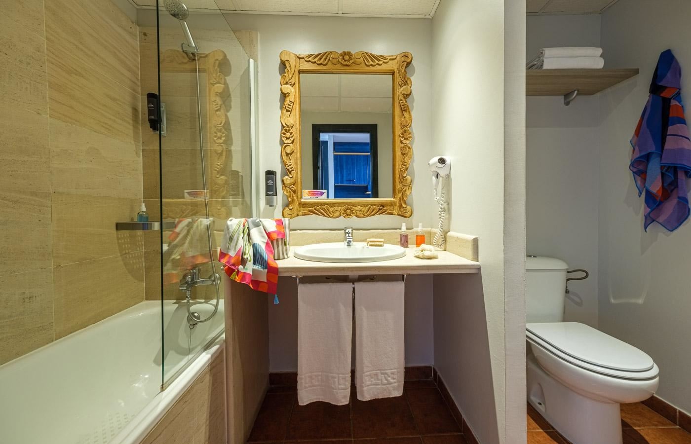 rooms-tv--studio-sea-view-with-terrace