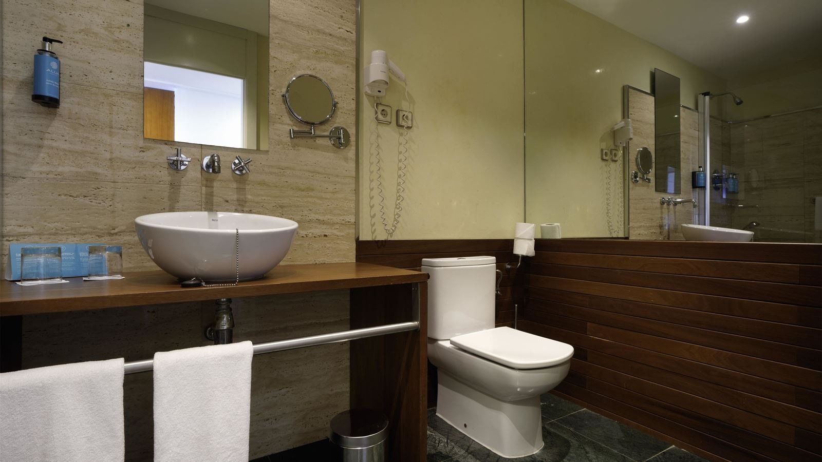 rooms-double-superior-room-sea-view