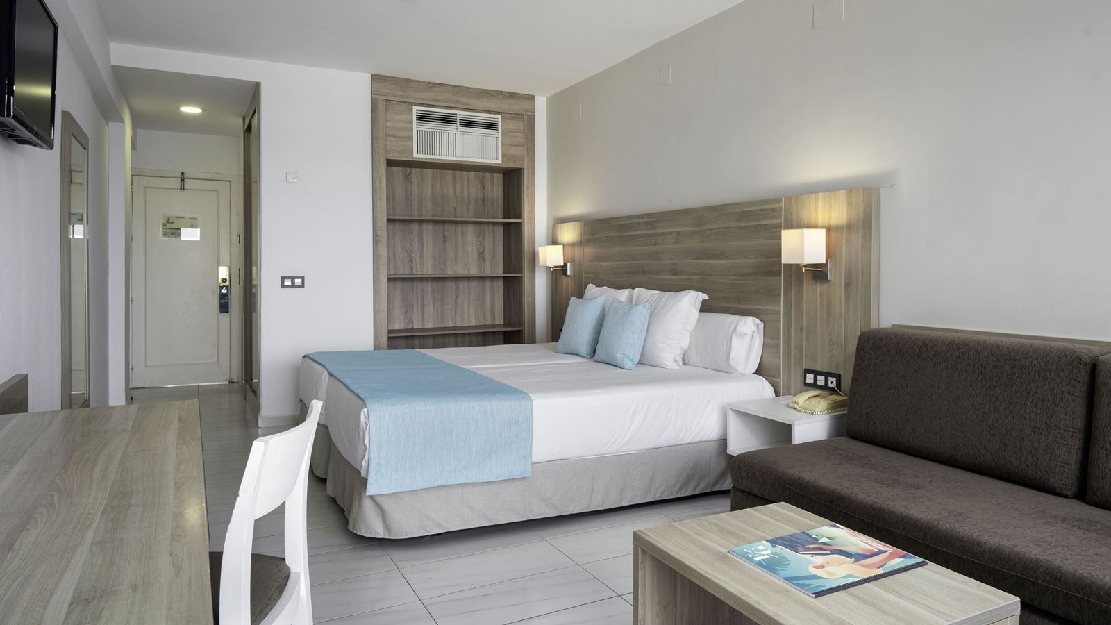 rooms-double-room-sea-view-high-floor