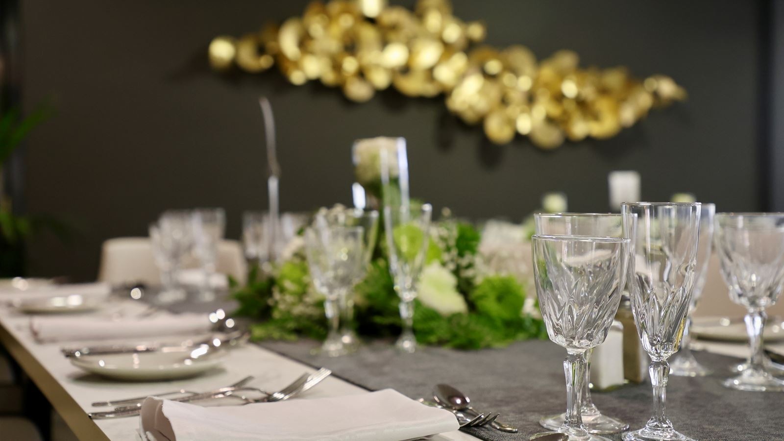 restaurants-restaurant