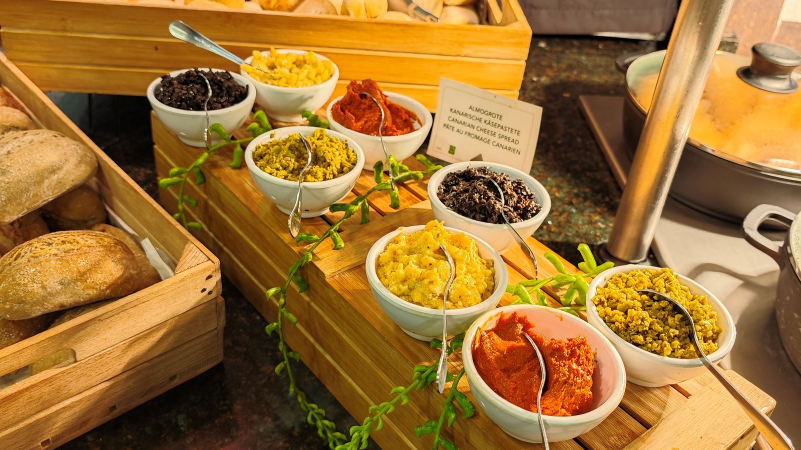 restaurants-restaurant