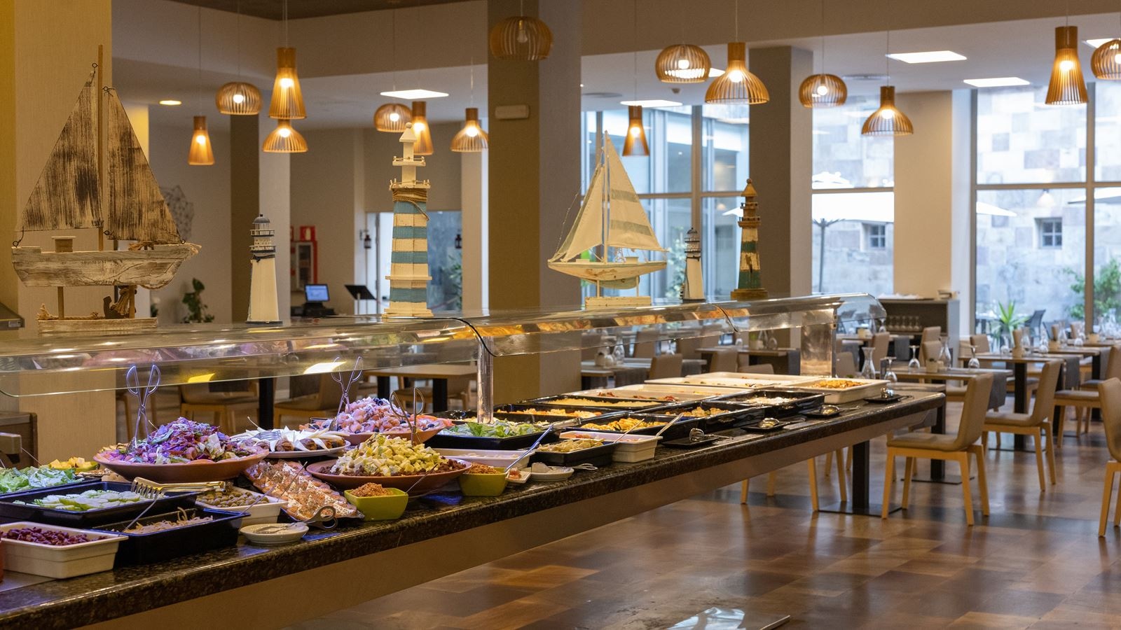 restaurants-restaurants