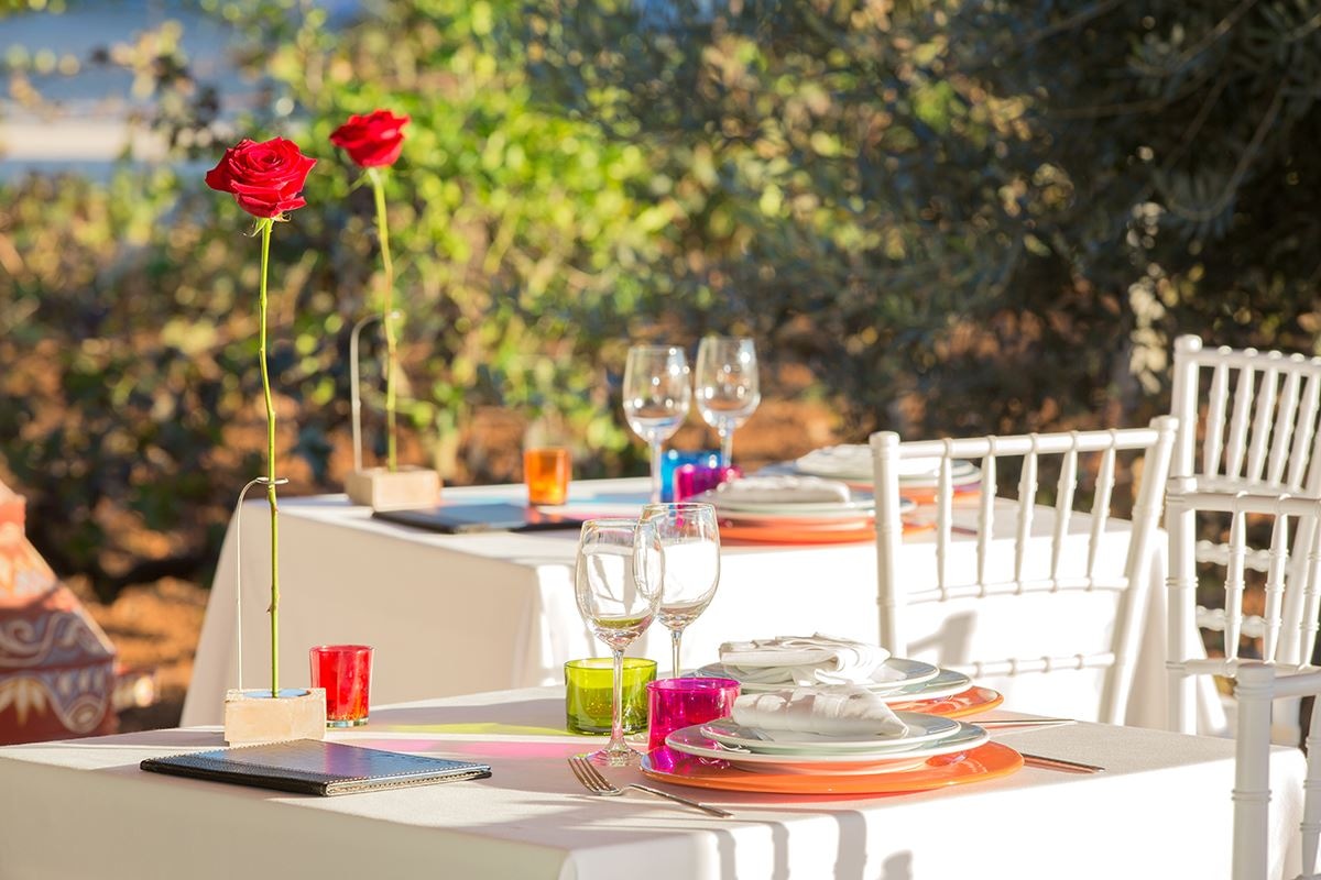 restaurants-restaurants