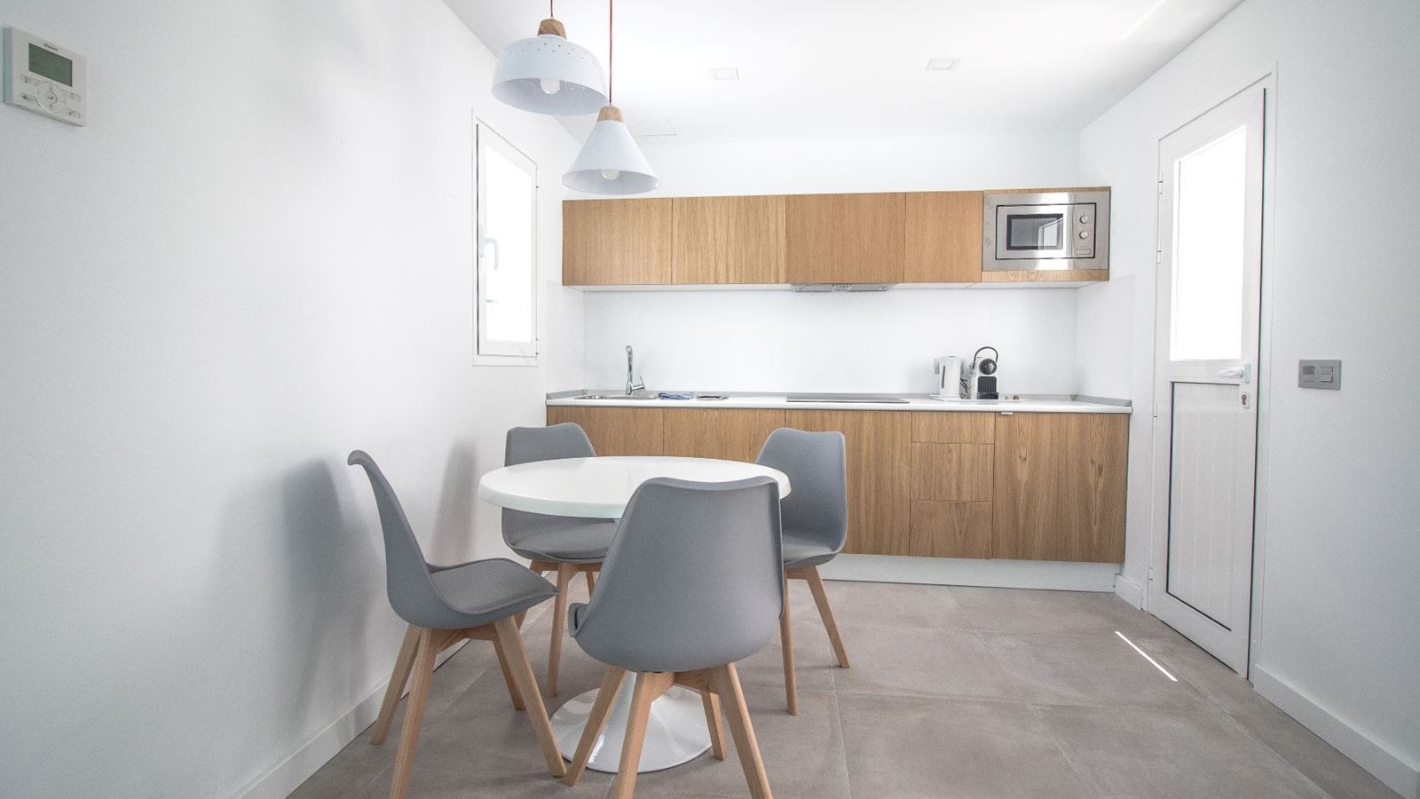 rooms-1-bedroom-apartment