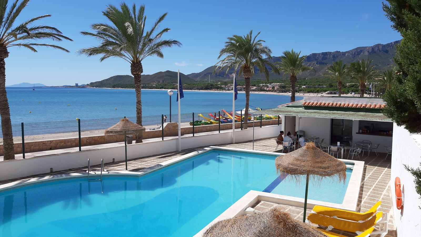 pools-outdoor-pool