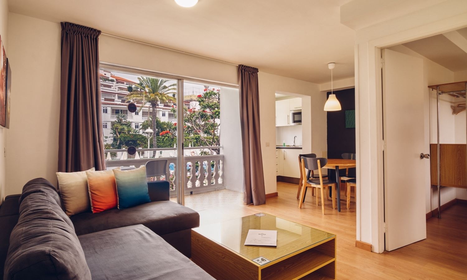 rooms-standard-apartment