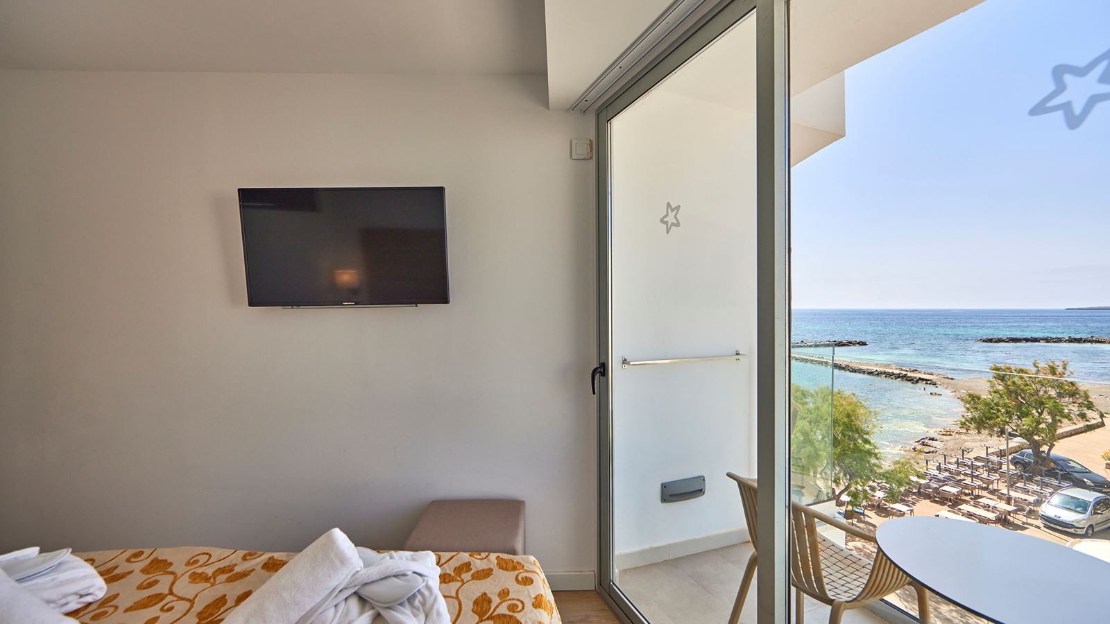 rooms-double-superior-room