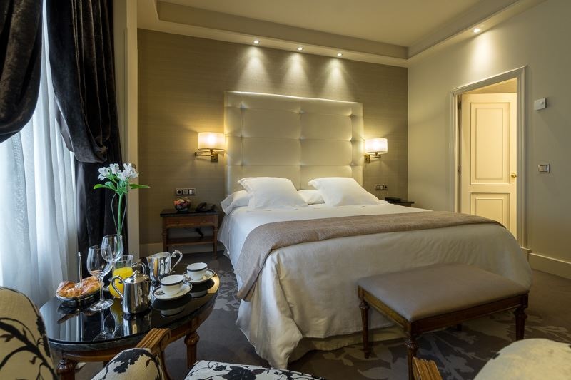 rooms-single-superior-with-terrace