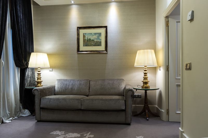 rooms-single-superior-with-terrace