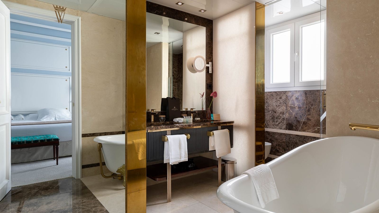 rooms-double-or-twin-superior-with-terrace