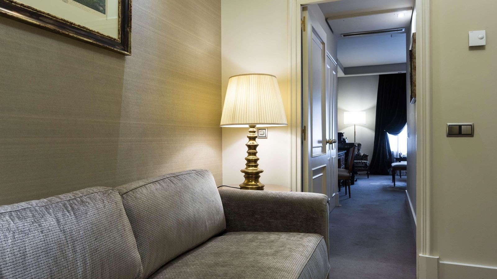 rooms-single-superior-with-terrace