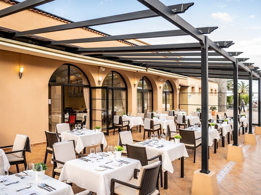 restaurants-restaurants