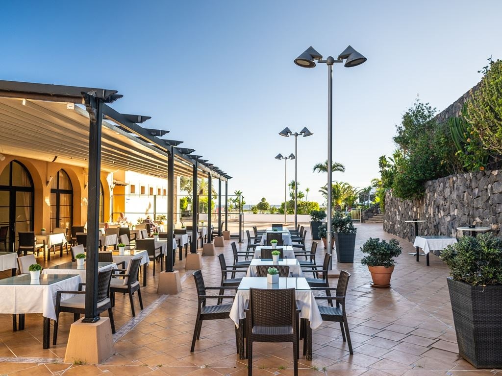 restaurants-restaurants