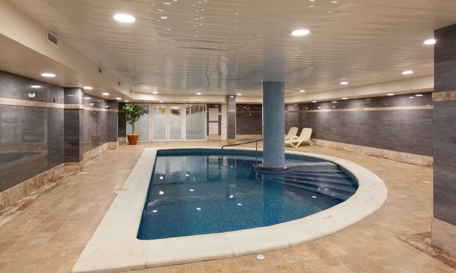 pools-indoor-pool