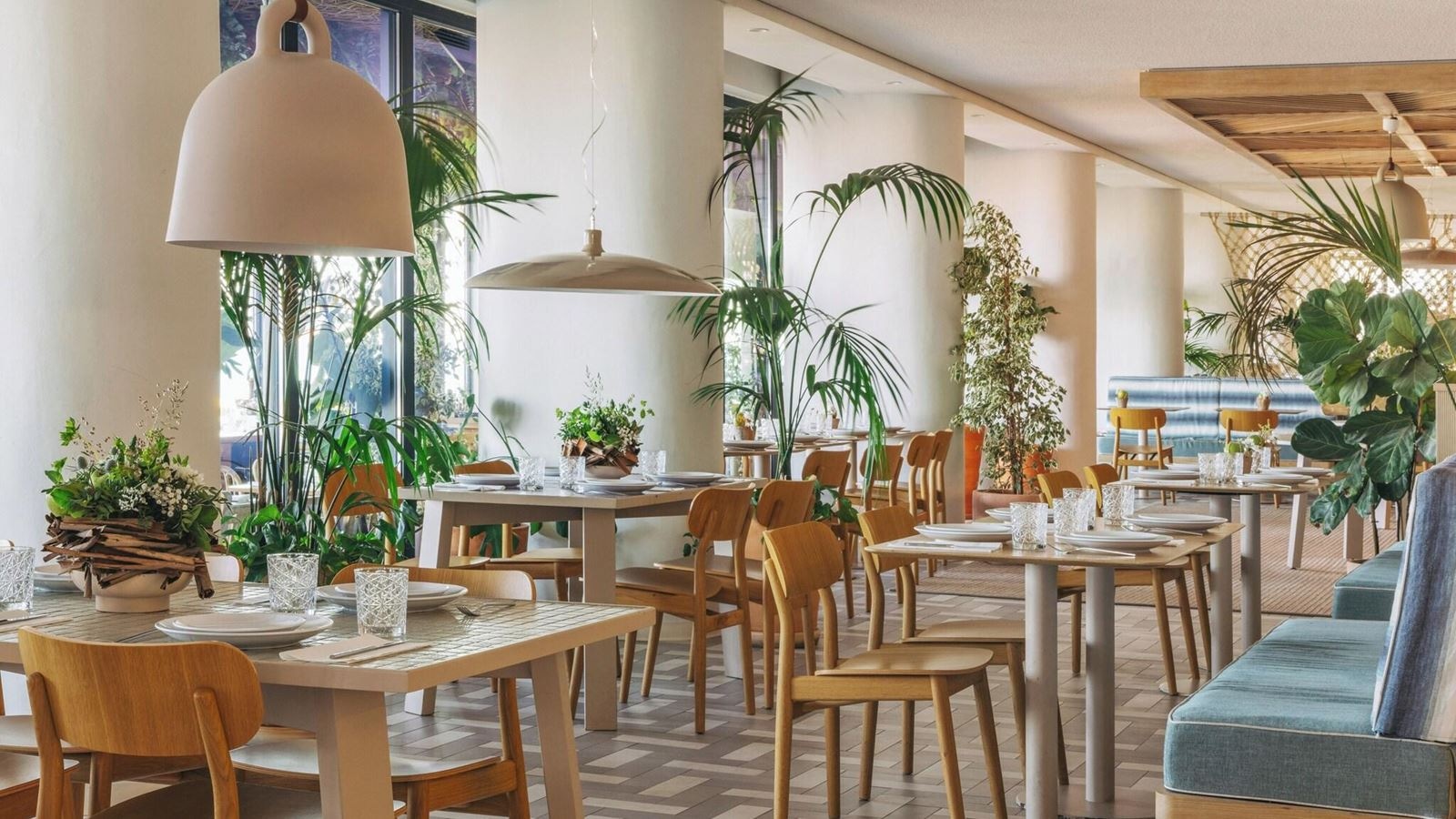 restaurants-restaurants