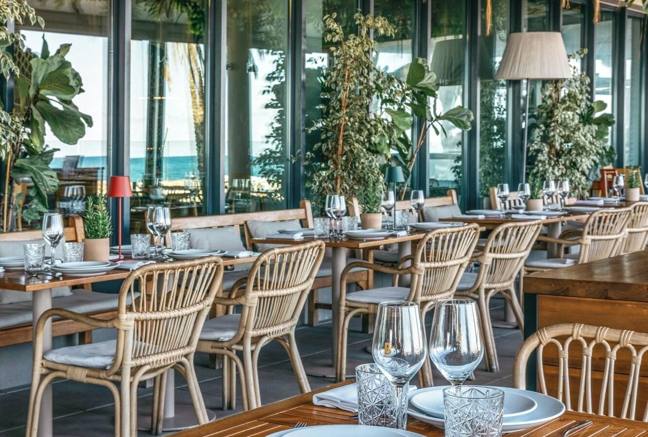 restaurants-restaurants