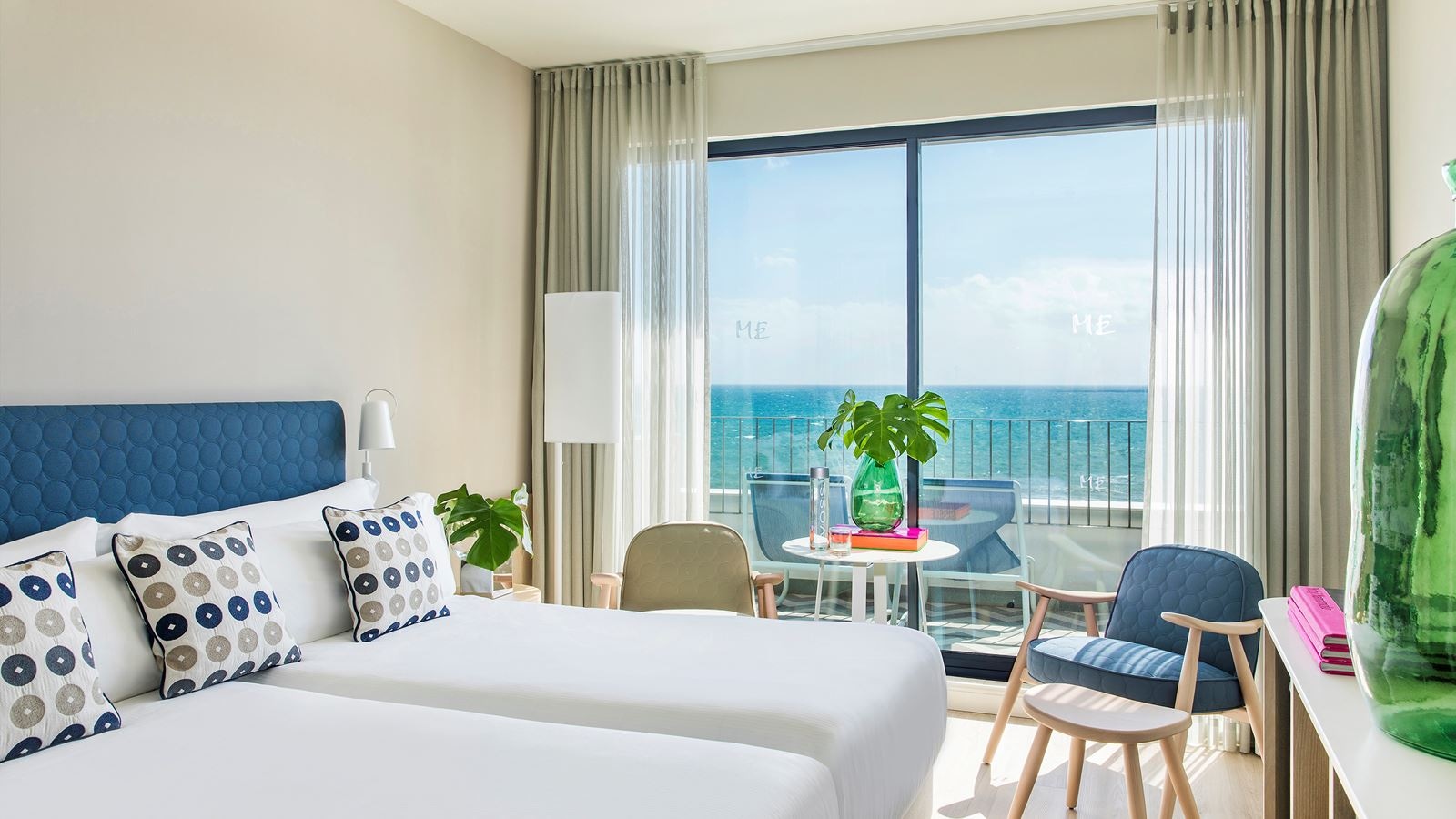 rooms-suite-superior-sea-view