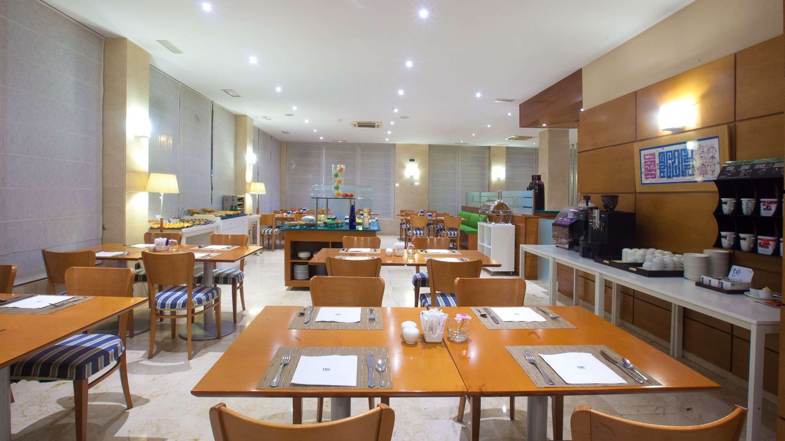 restaurants-restaurants