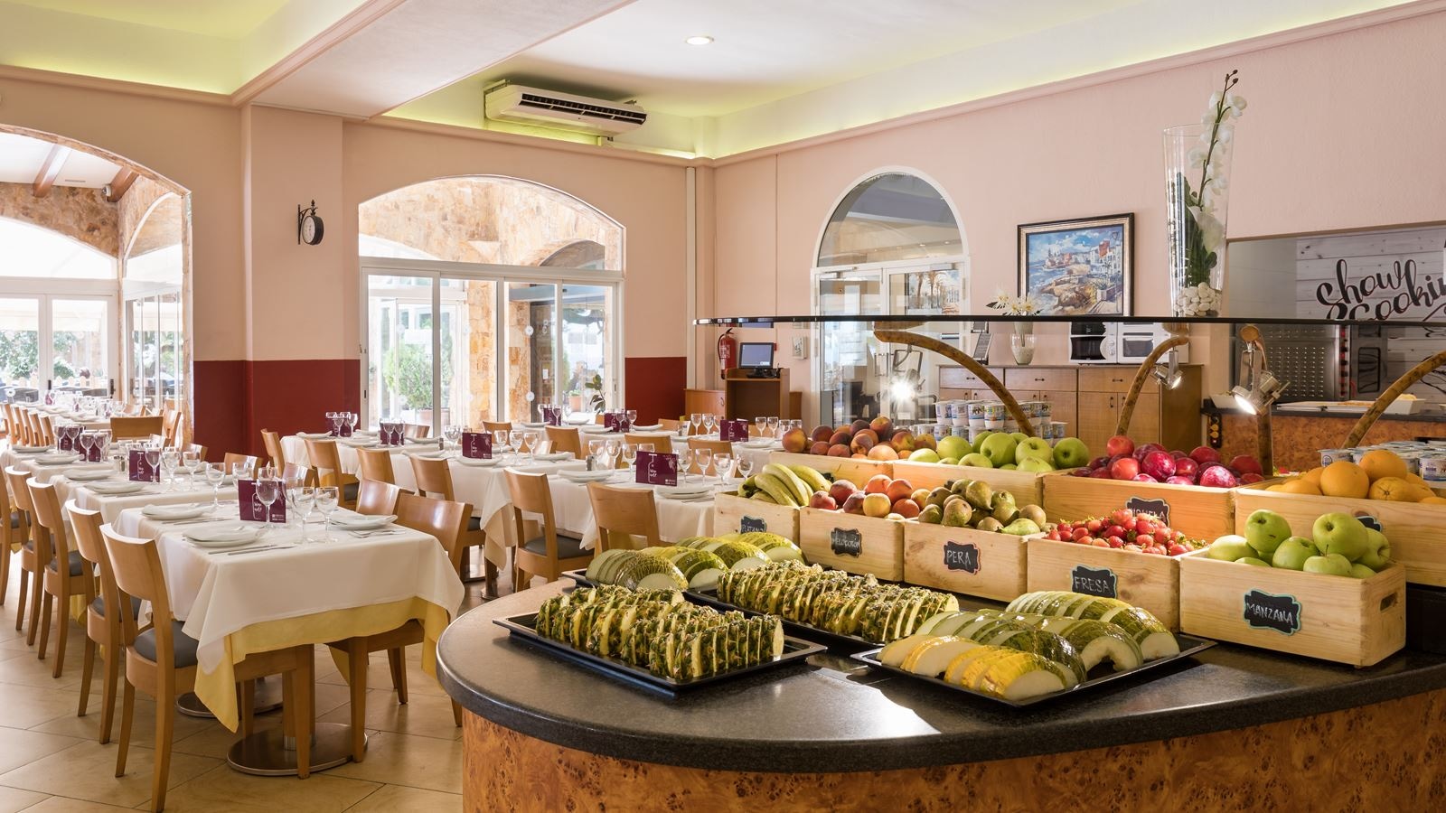 restaurants-main-restaurant