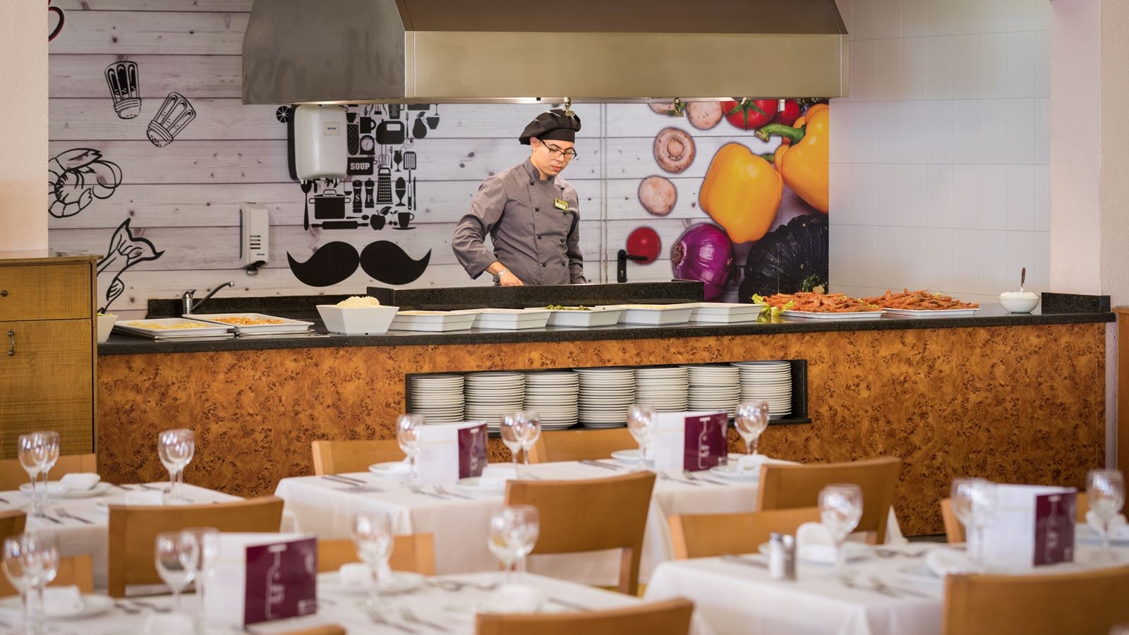 restaurants-main-restaurant