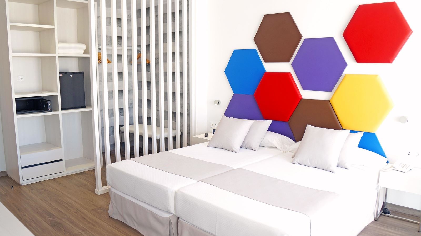 rooms-panoramic-room-sea-view-with-terrace